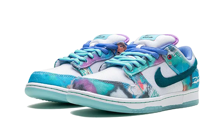 Nike Dunk SB Low Futura Laboratories Bleached Aqua