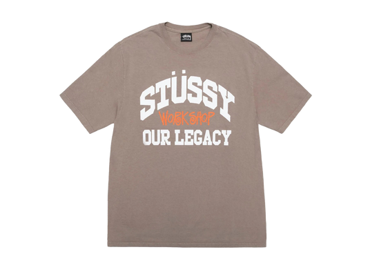 Stüssy collegiate t-shirt taupe